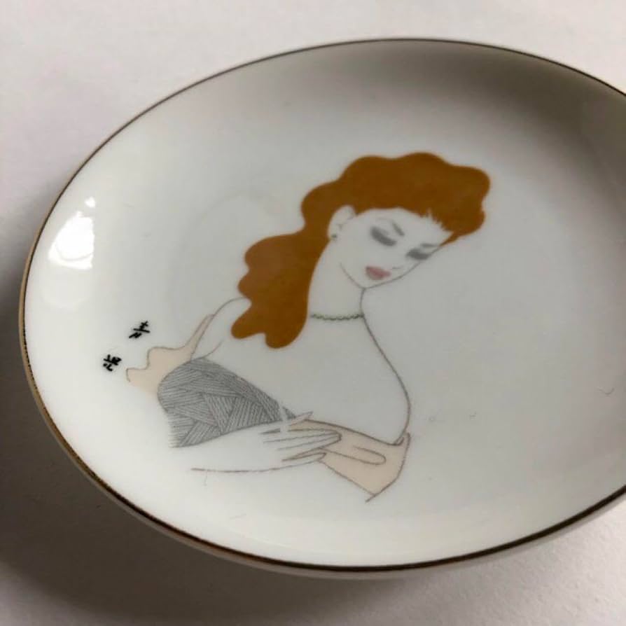 東郷青児の美人画と東郷青児の絵皿２枚 東郷青児の美人画と東郷青児の絵皿2枚 東郷青児の